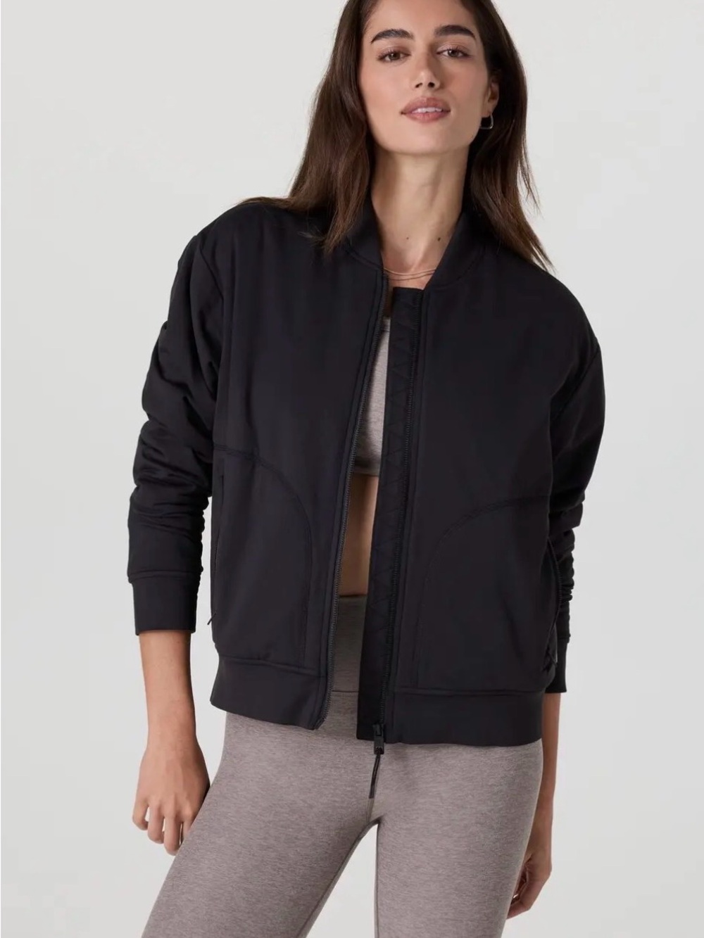Vuori halo basin bomber jacket solid black SIZE SMALL nwt SOLD OUT